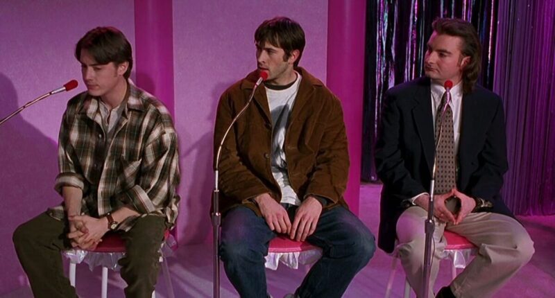 Jeremy London, Jason Lee, and Brian O'Halleran in 'Mallrats'