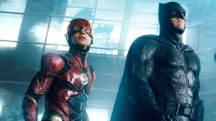 Flash Ezra Miller and Batman Ben Affleck