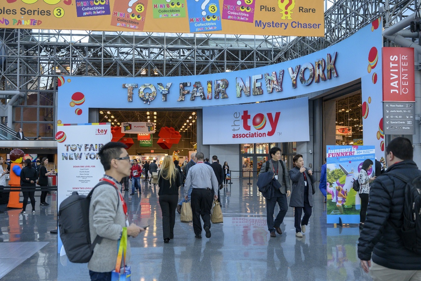 Выставка в Нью Йорке новые игрушки. Toy fair