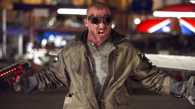 Dominic Purcell as Mick Rory/Heatwave on The CW's Legends of Tomorrow