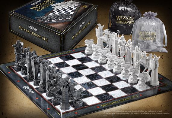 Harry Potter Wizards Chess Set