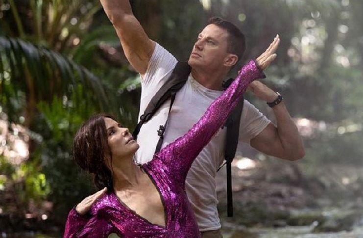 Sandra Bullock and Channing Tatum dabbing in The Lost City